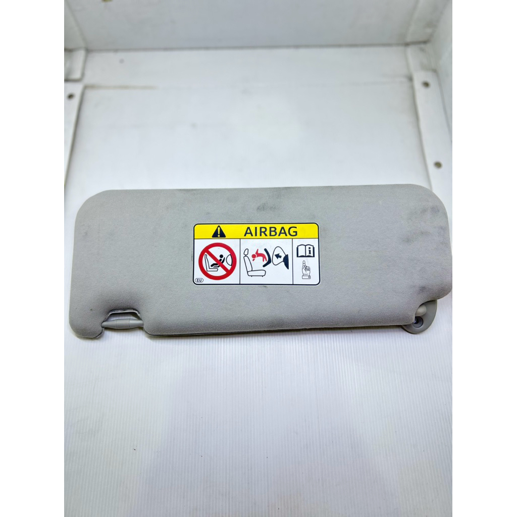 Sun visor tahanan matahari innova lama innova reborn kijang kapsul Original Kanan