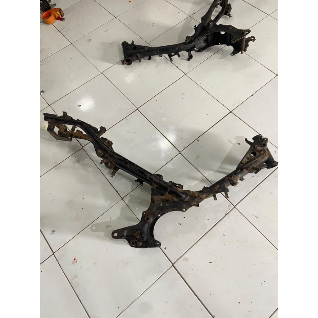 RANGKA KERANGKA SASIS YAMAHA FIZ FIZR FULLCLUT ORIGINAL