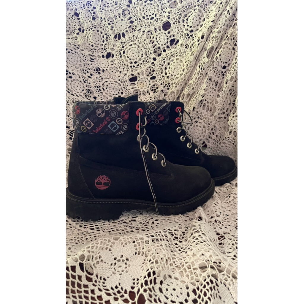 Timberland Heritage 6 inch Boots Black Nubuck Only Size 39