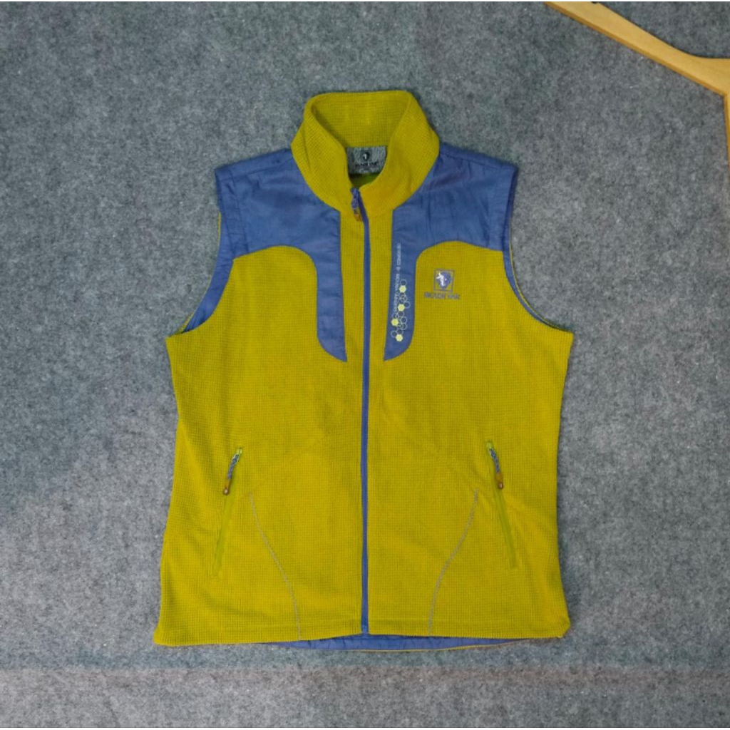 Vest Blackyak Titiktemu