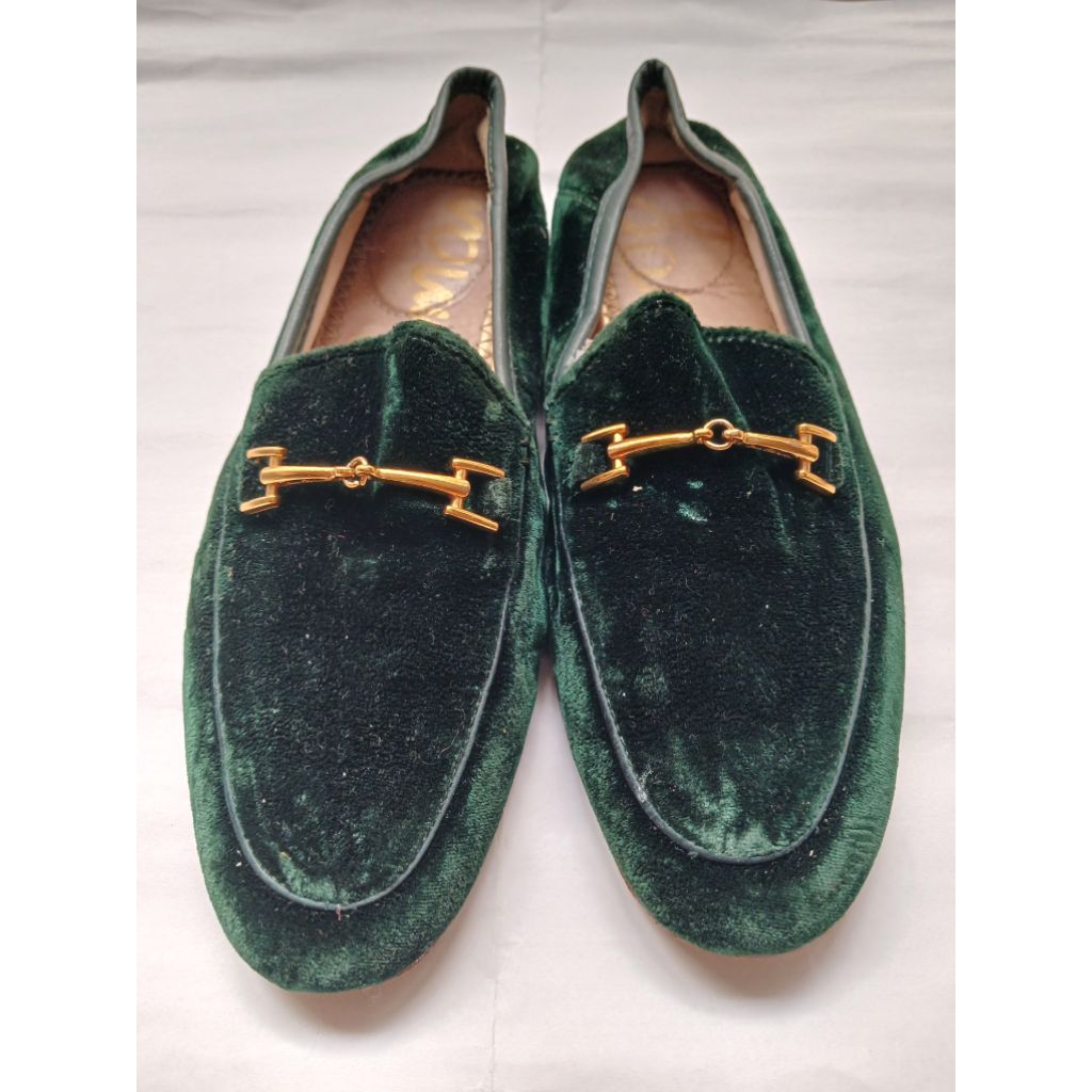 sepatu wanita bludru hijau