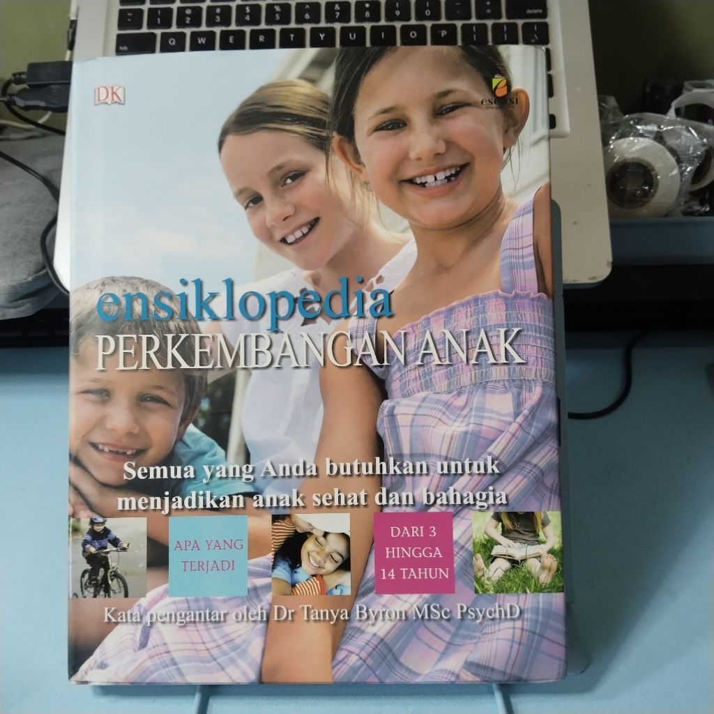 Buku DK Esensi ENSIKLOPEDIA PERKEMBANGAN ANAK