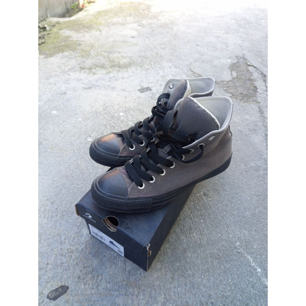 Sepatu Converse Dark Matter Black Canvas