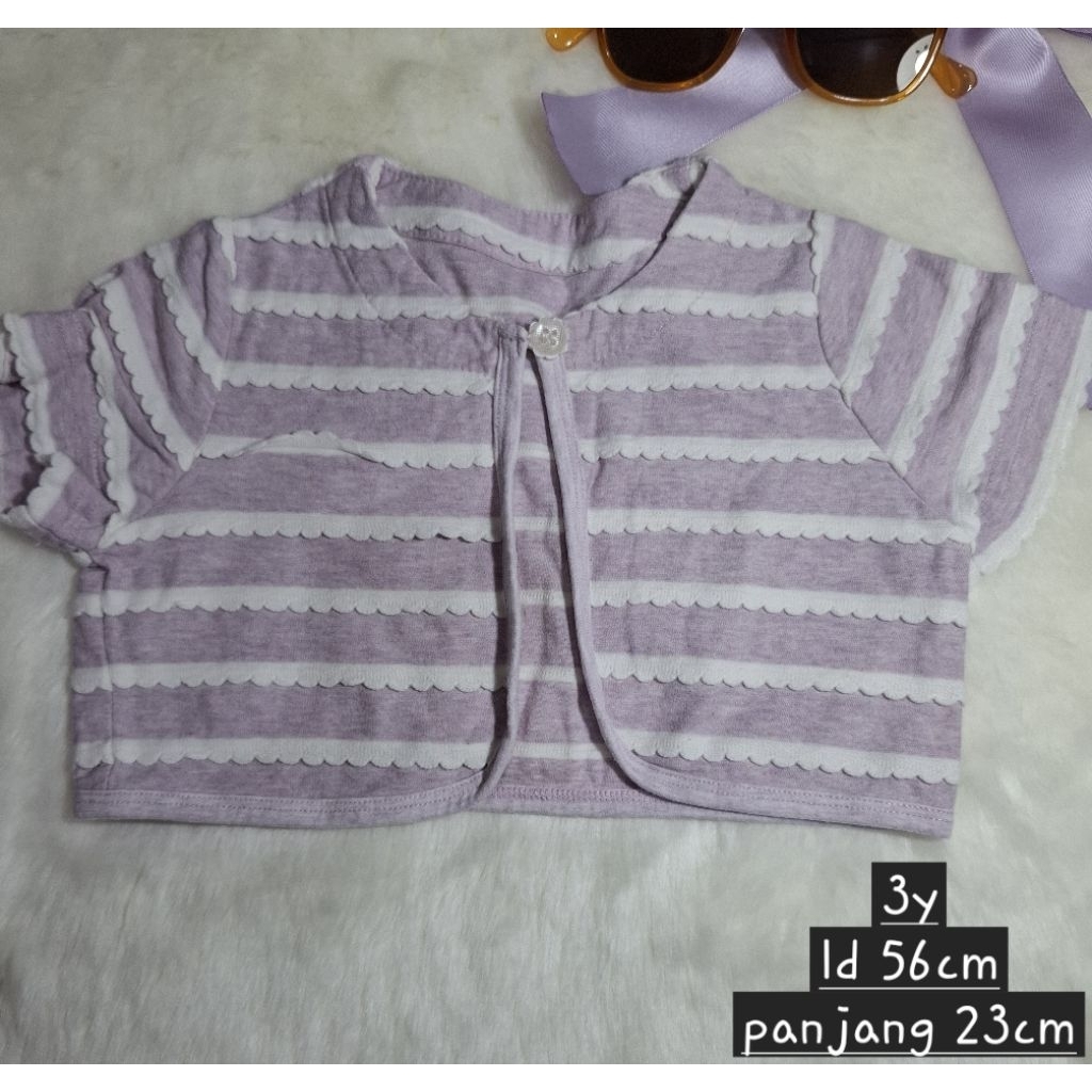 cardigan anak perempuan warna lilac (ungu muda) dan putih. preloved