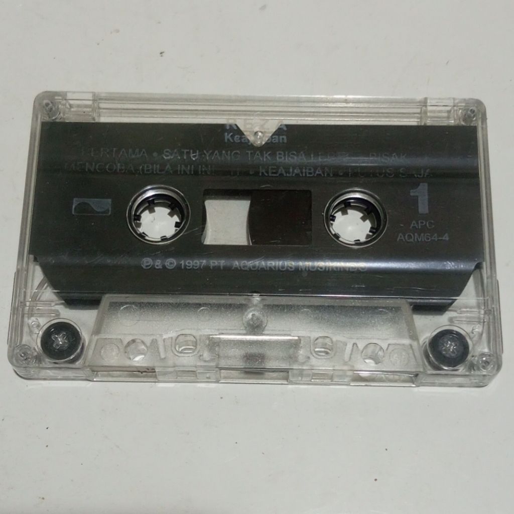 Kaset Pita Original Reza Keajaiban (tanpa cover)