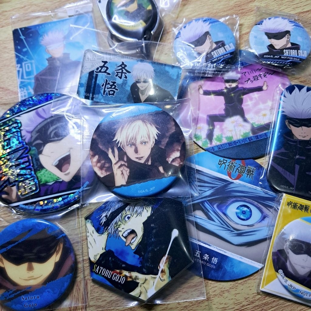 OFFICIAL MERCH GOJO SATORU