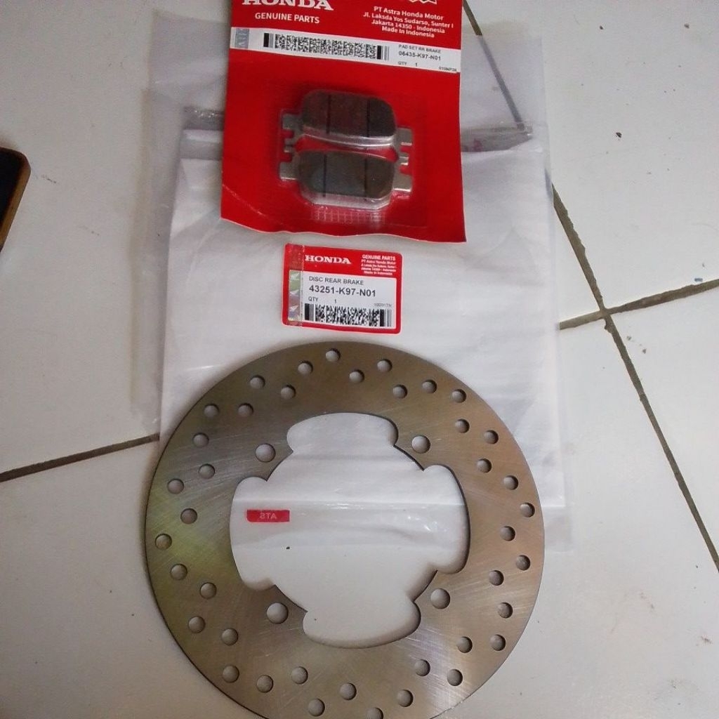 Piringan disc cakram belakang Honda PCX 150 K97 ORI Honda
