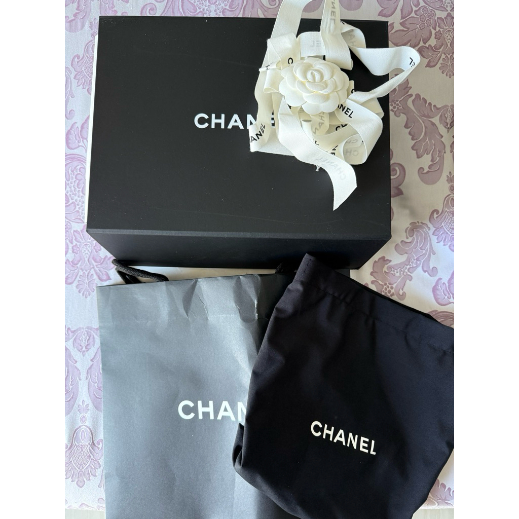 box chanel 25 mini hand bag