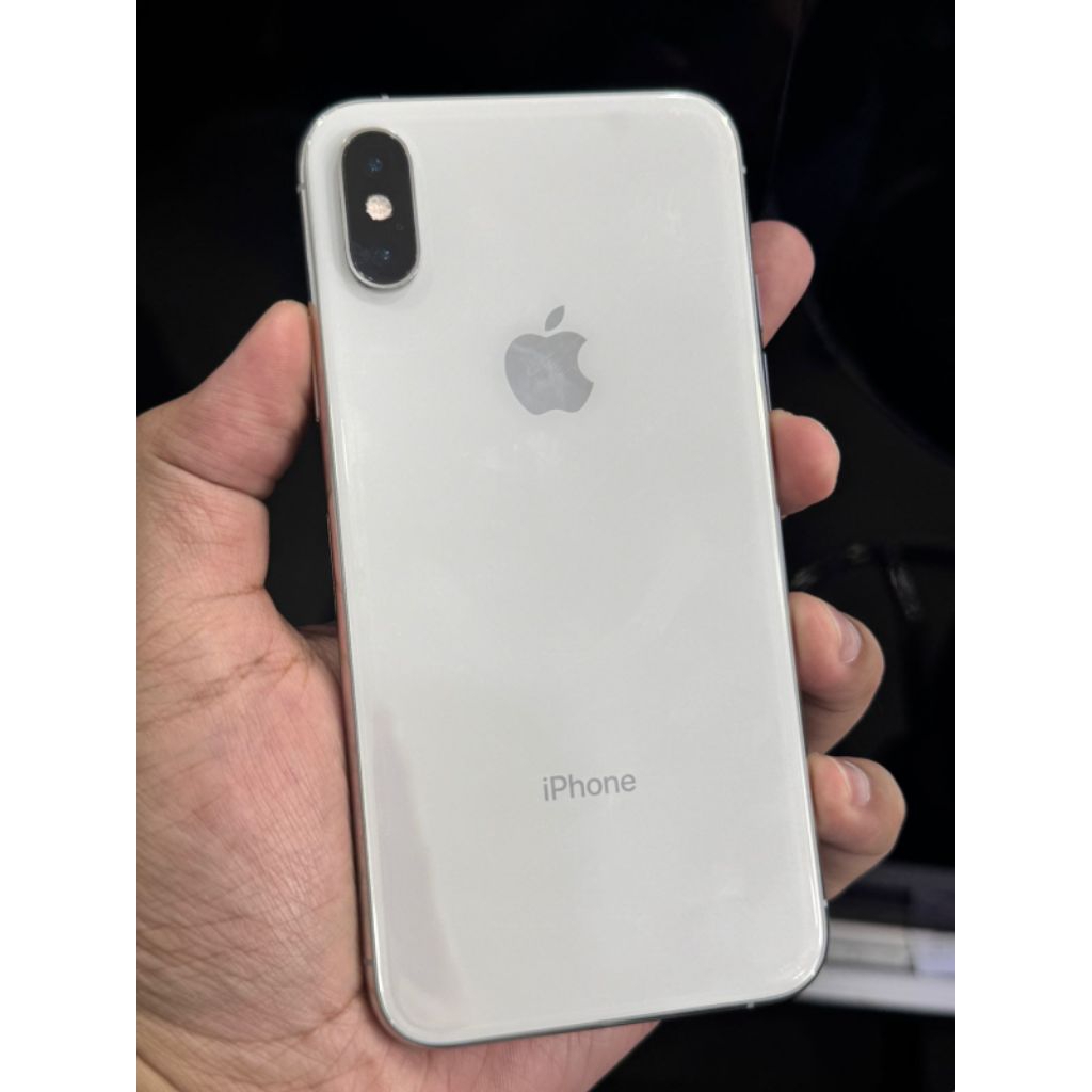 iPhone XS 64gb White All Op. unit charger. Hb 100% baru ganti. face id off. truetone on. Fungsi semu