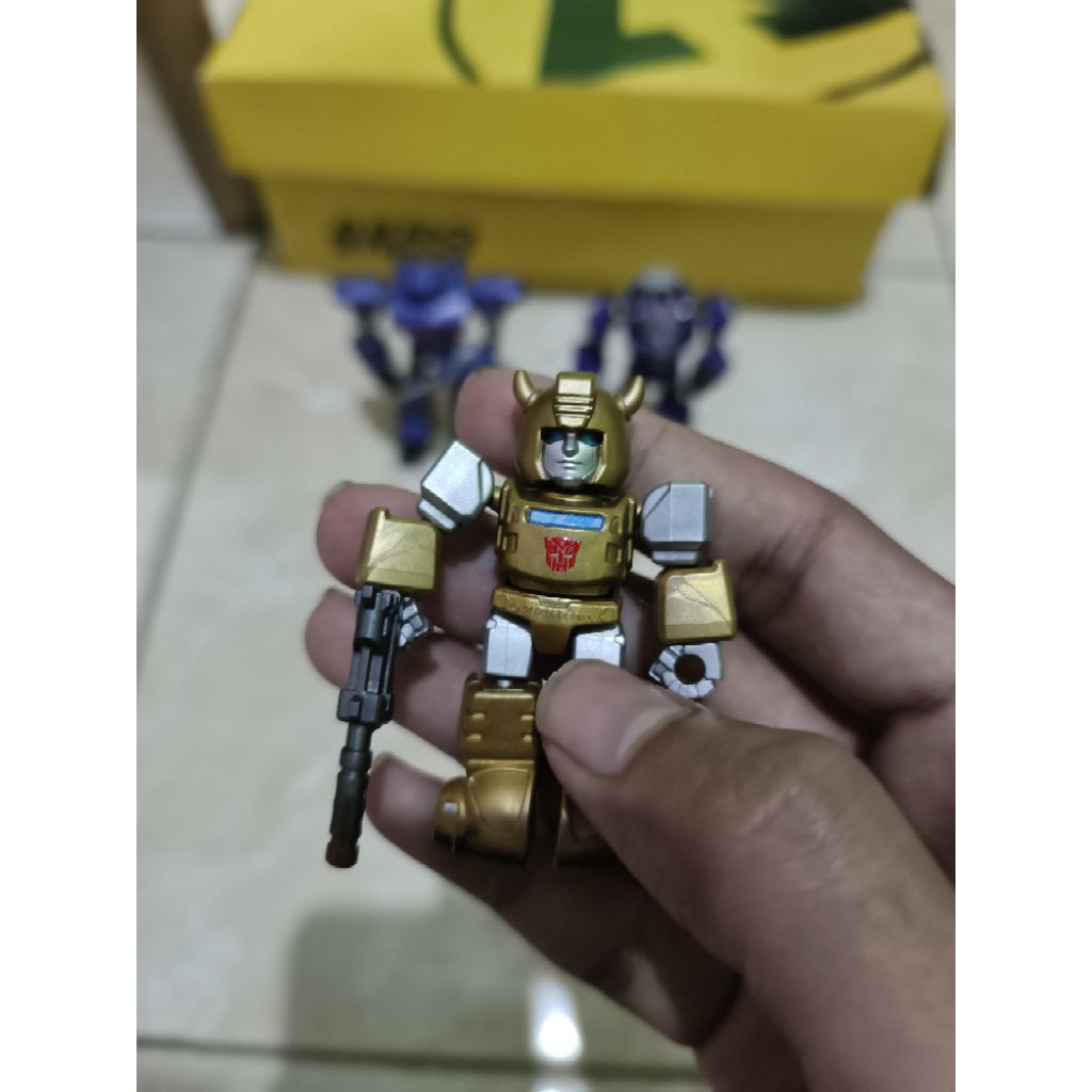 Paket Blokees SG-Bumblebee, Bumblebee Briliant
