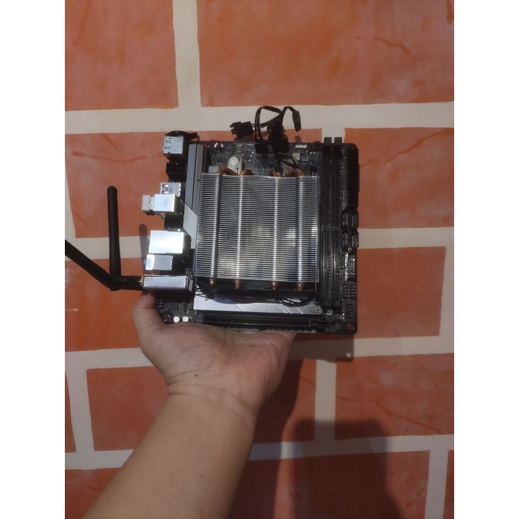 PC Gaming Ryzen 5 Mobo Am4 iTX