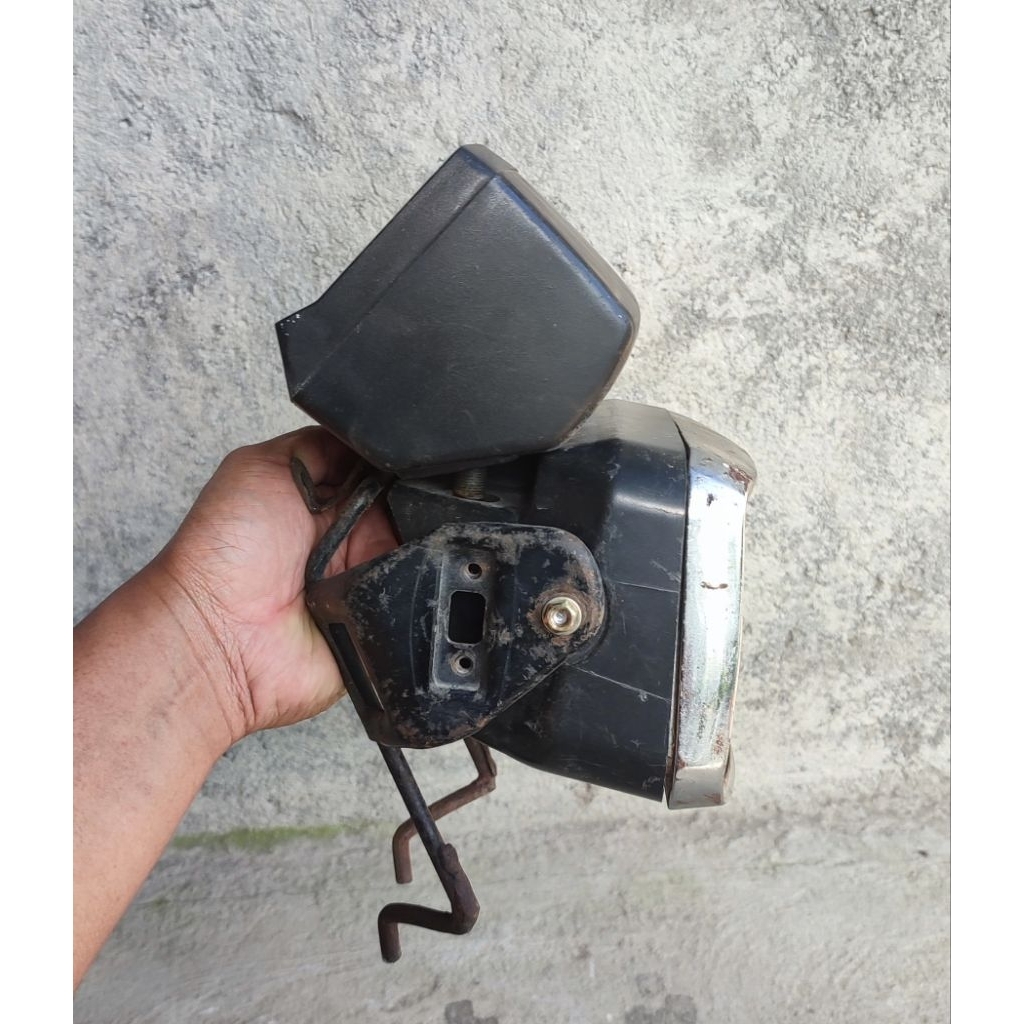 LAMPU DEPAN HONDA GL MAX SPIDO ORI/BREKET ORI (BATOK DAN LIS IMITASI)
