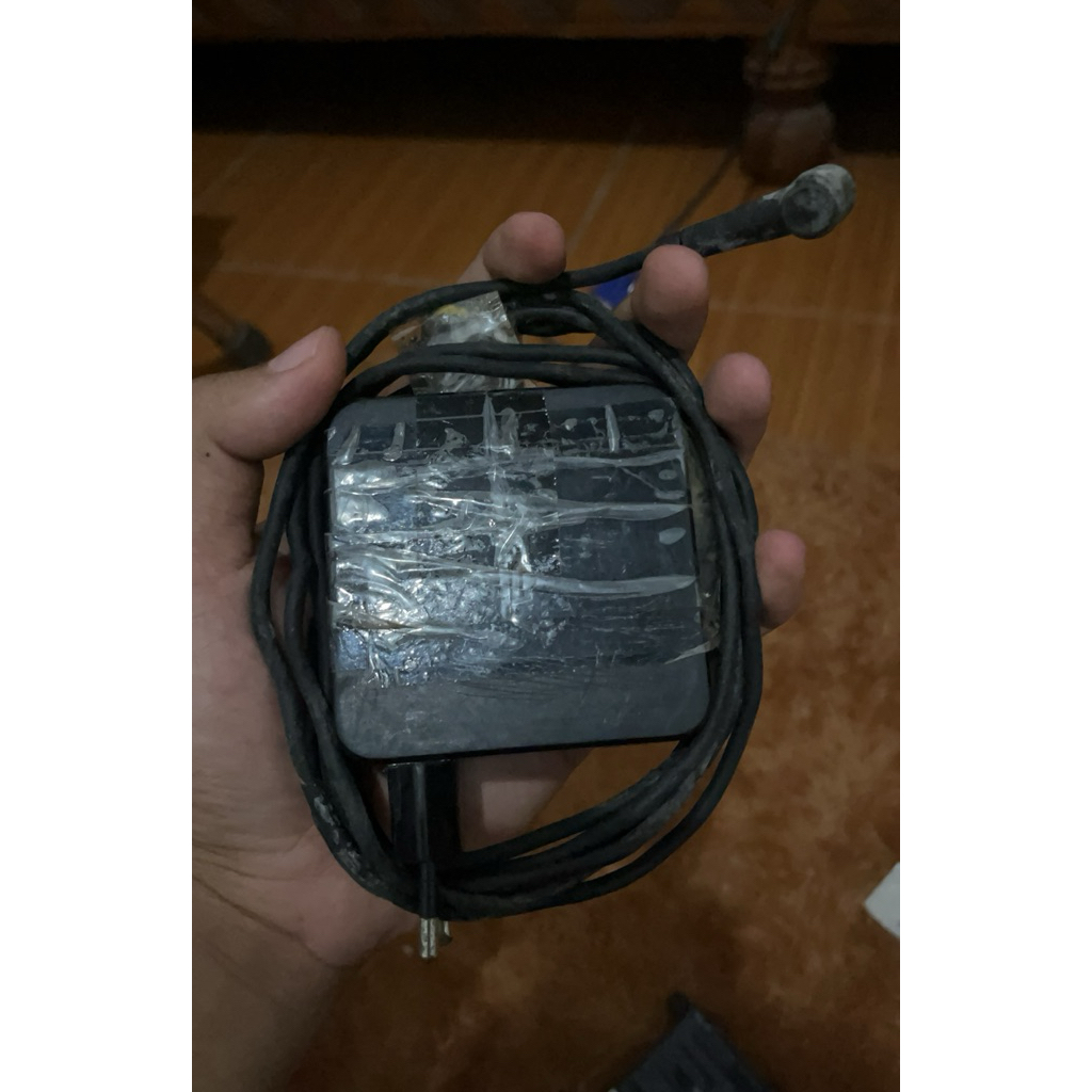 Charger Original Asus A455l / X455l Bekas