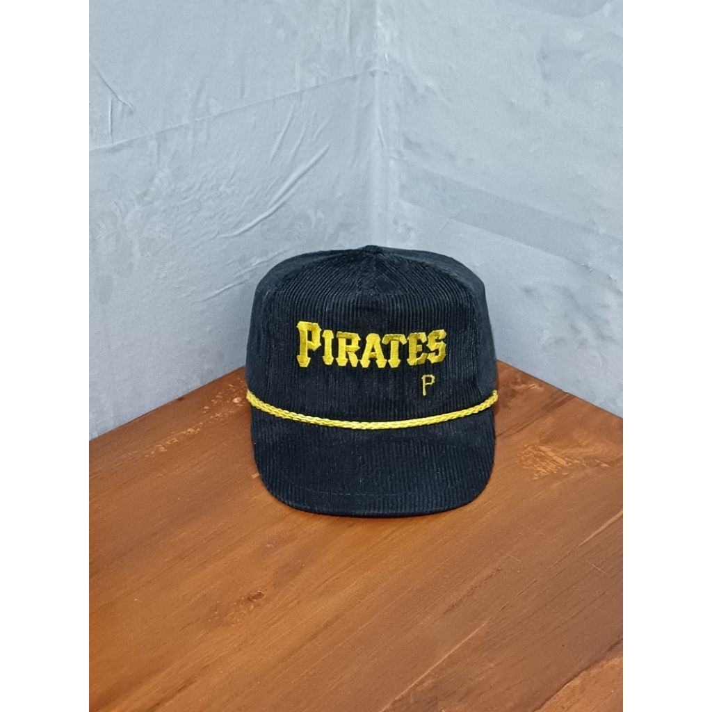 topi vintage corduroy MLB pirates second