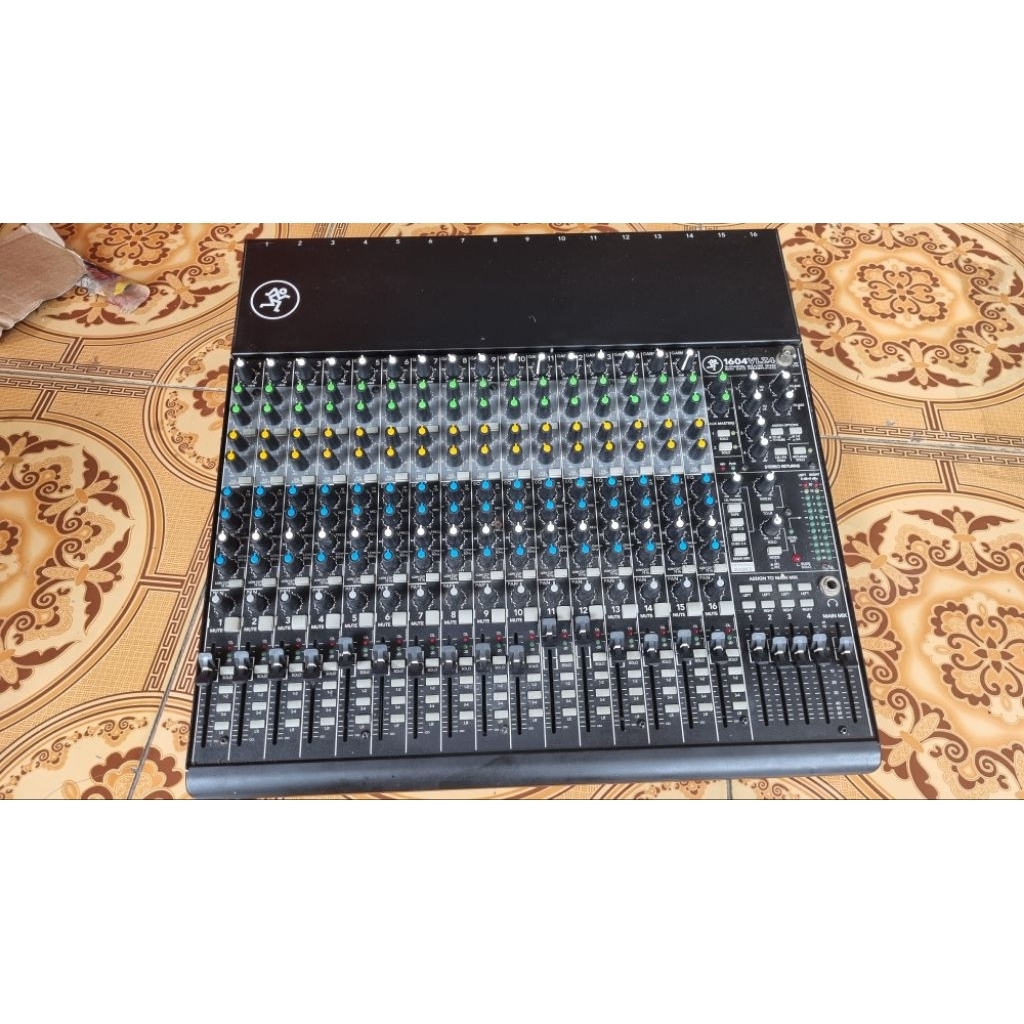 ​[PREMIUM] Mixer Mackie 1604 VLZ4 - 16 Channel Ultra Low Noise Compact Mixer