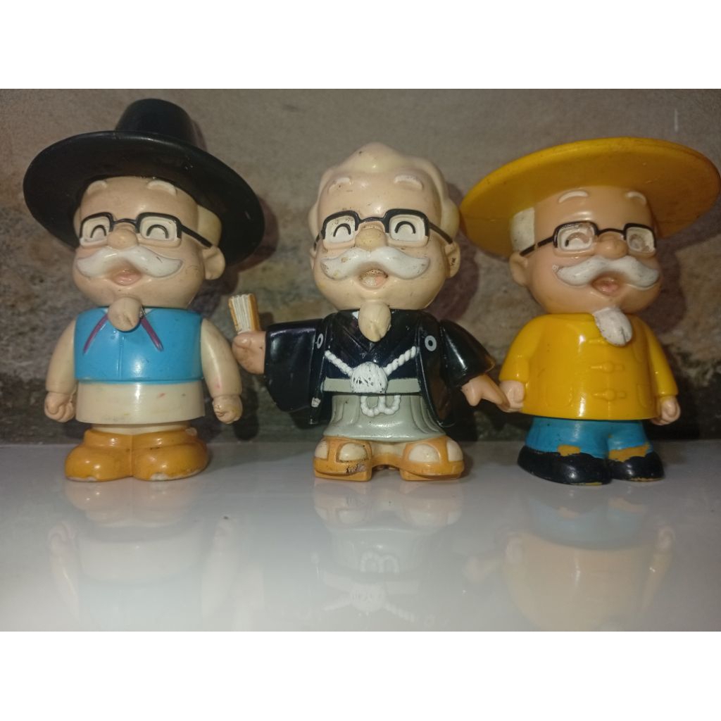 Figure KFC kolonel sanders set