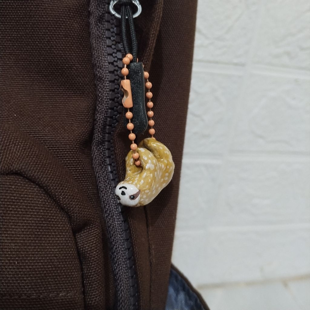 gantungan kunci kukang / kukang clay keychain / handmade