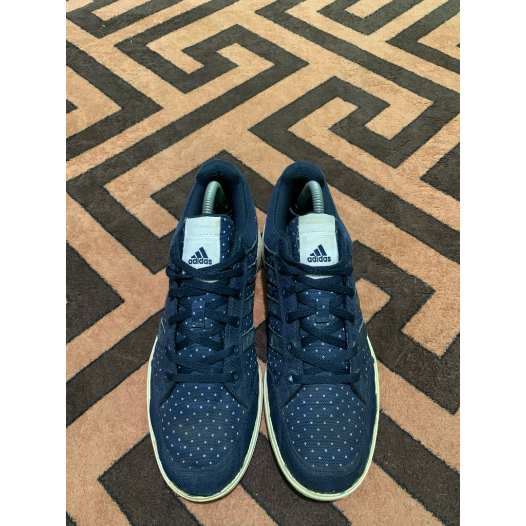 Adidas Casual navy Size 42