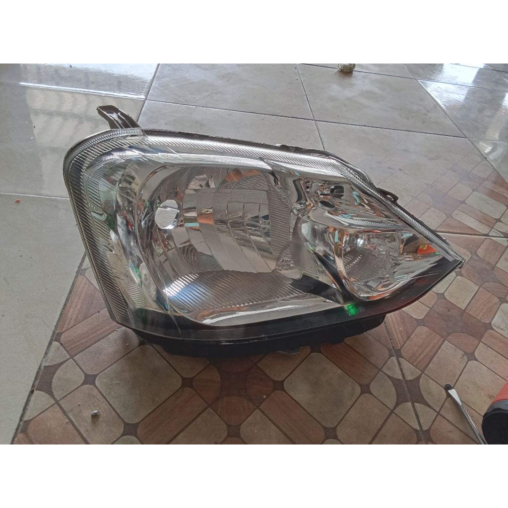 Headlamp Etios Valco Kanan