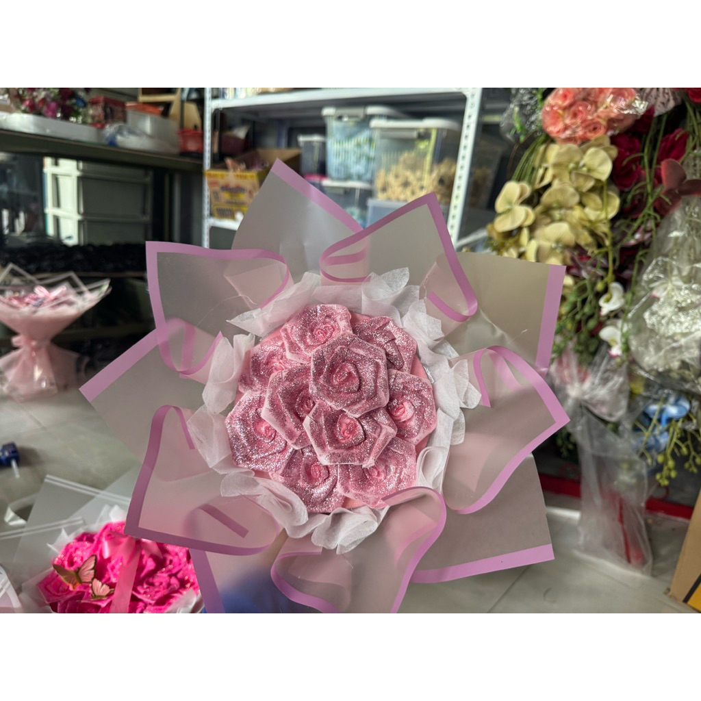 BARU  Buket Pita Satin 10  Tangkai  Dengan Bentuk Kertas Lipat