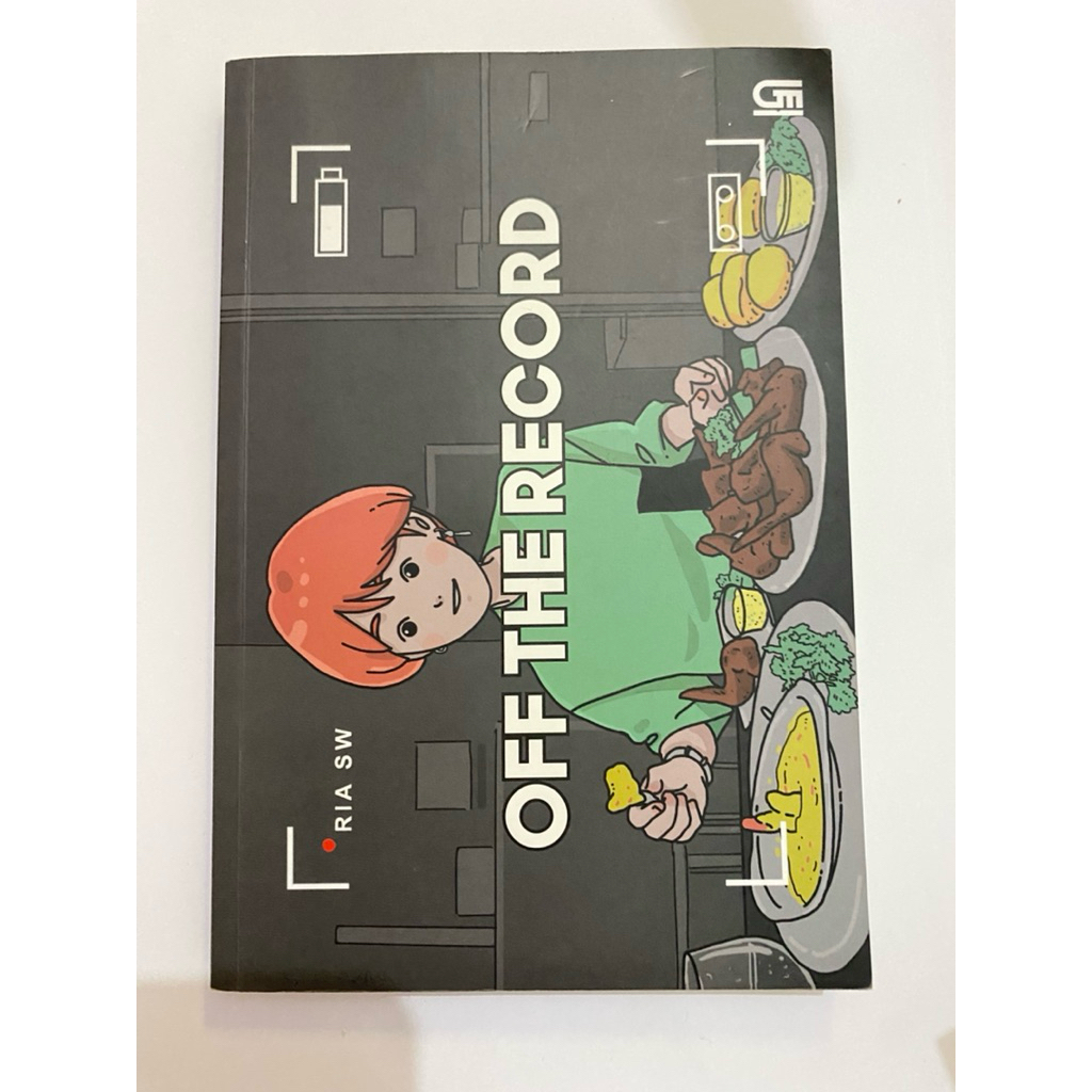 [Preloved] Buku Ria SW Off The Record Book