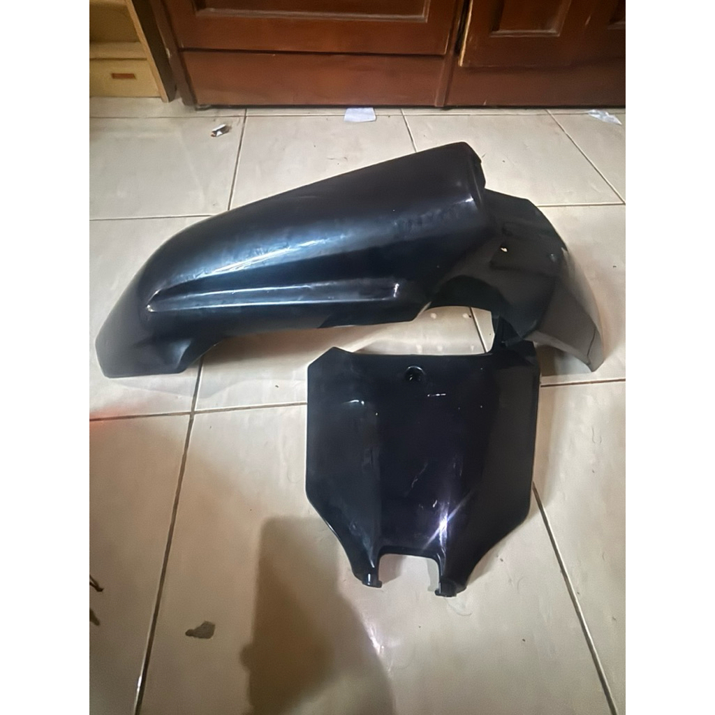 papan dan spakbor 450 + spakbor ori belakang crf