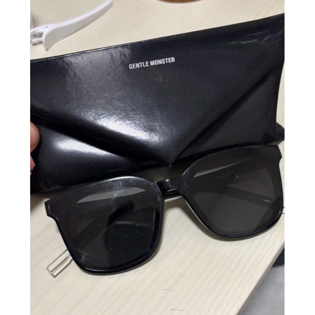 Gentle Monster Papas Preloved