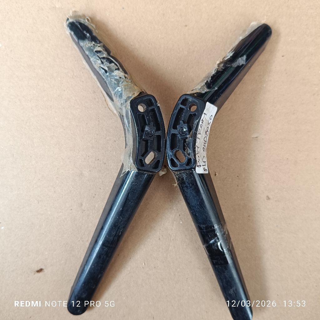 stand kaki dudukan led tv polytron PLD 24D9050 PLD24D9050 normal