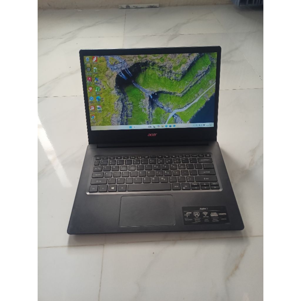 Laptop Acer aspire 3