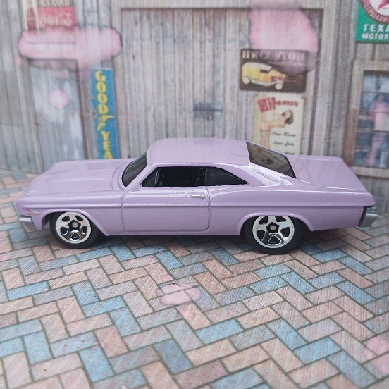 Hot Wheels Loose '66 Chevy Impala Gift Pack Fast and Furious