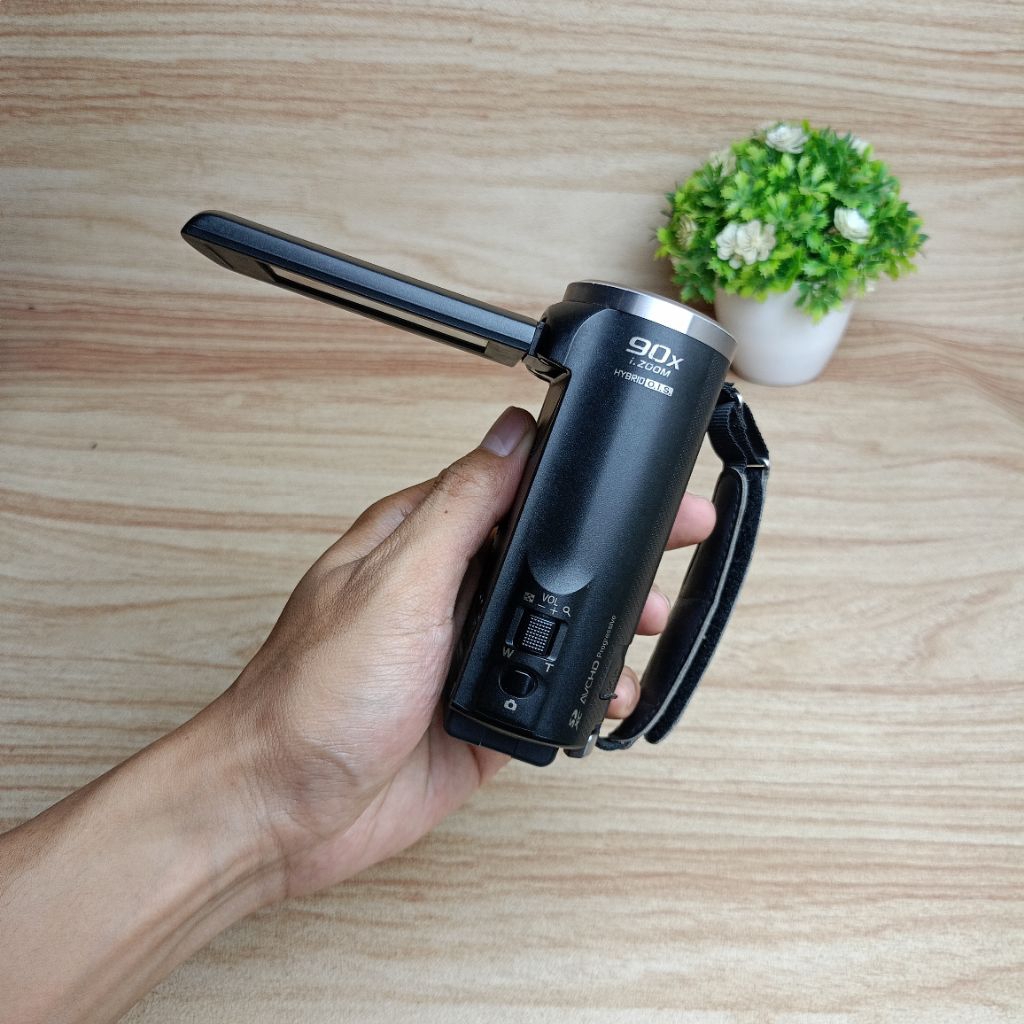 PANASONIC HC-V180 FULL HD CAMCORDER TERMURAH