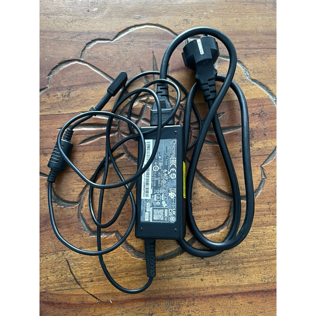 charger laptop acer aspire 3