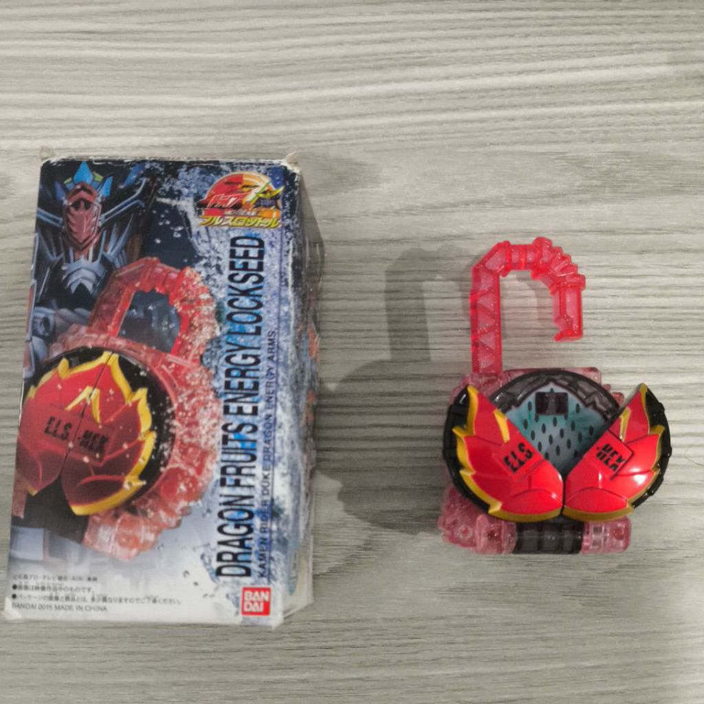 DX dragon fruit energy arms lockseed kamen rider gaim