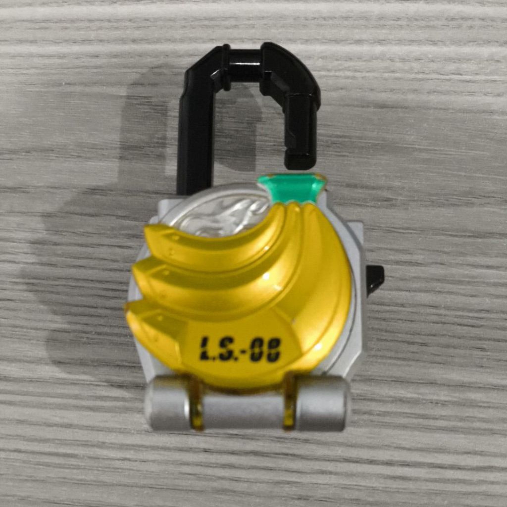 DX banana lockseed Kamen rider gaim
