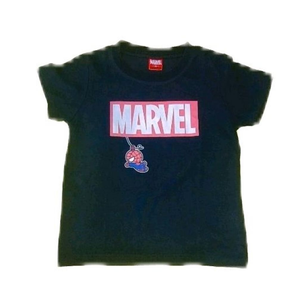 Preloved Atasan Kaos Anak Cowo Black Marvel