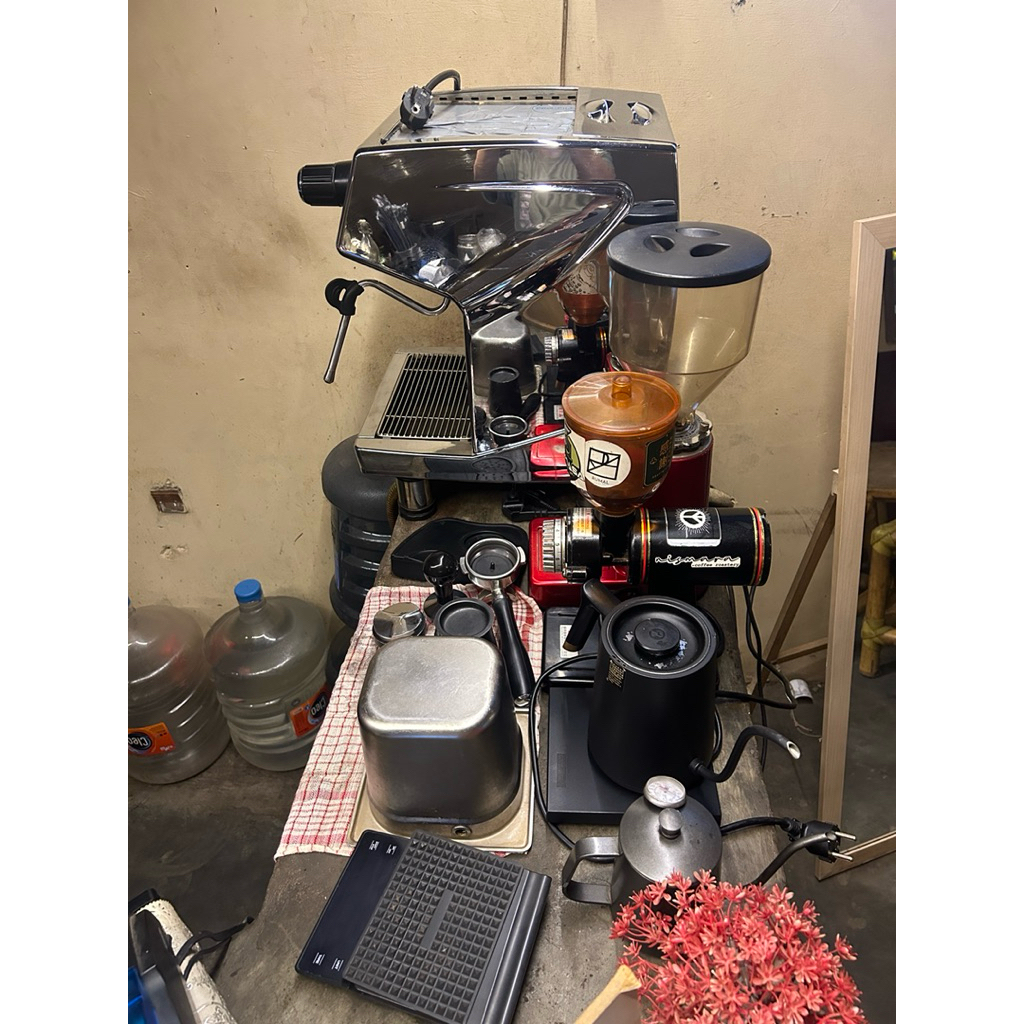 Set Lengkap Mesin kopi dan alat kopi