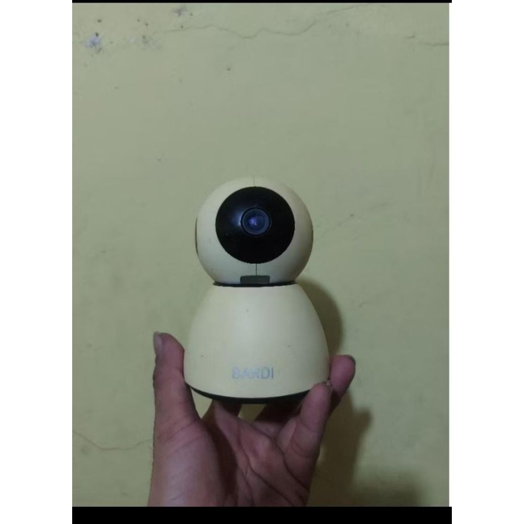 BARDI Smart IP camera CCTV Indoor Wifi PTZ 360 3mp 1080p Wireless (SECOND BUKAN BARU)