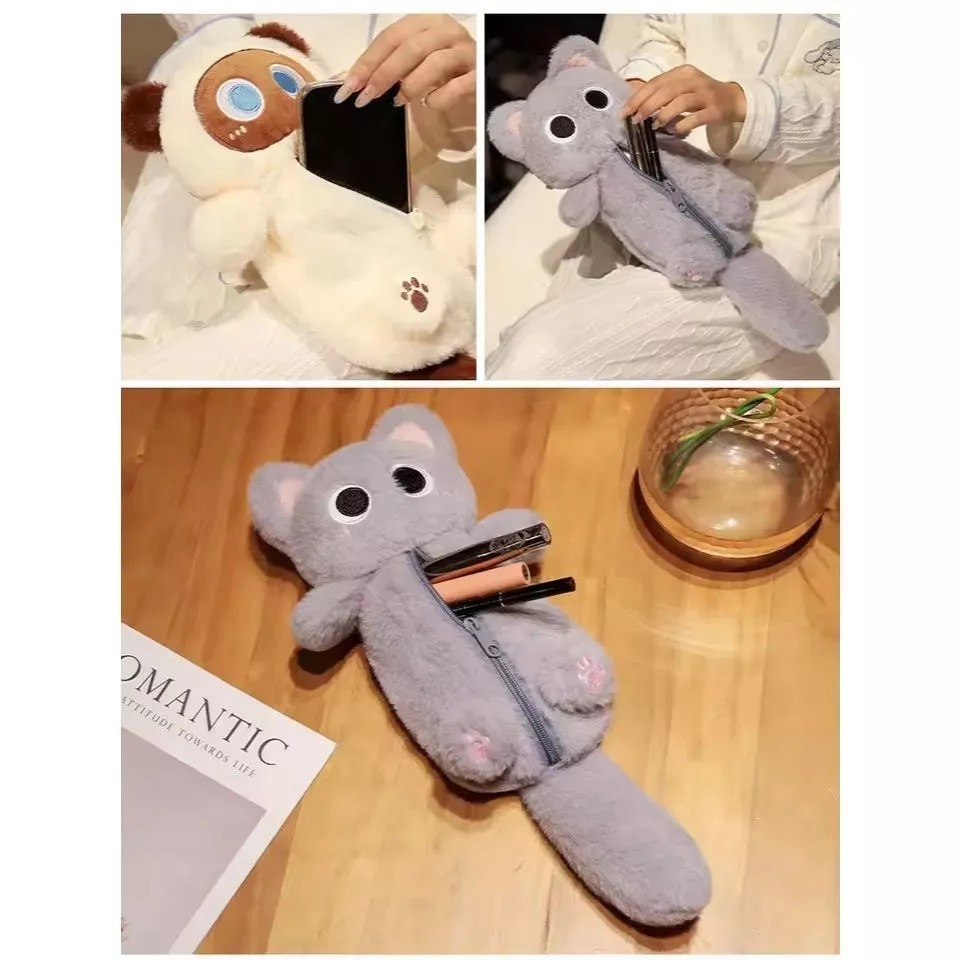 Boneka / Gantungan Kunci Tempat Pensil Karakter Desain Kucing Ukuran 30 Cm Kapasitas Besar Muat Hp M