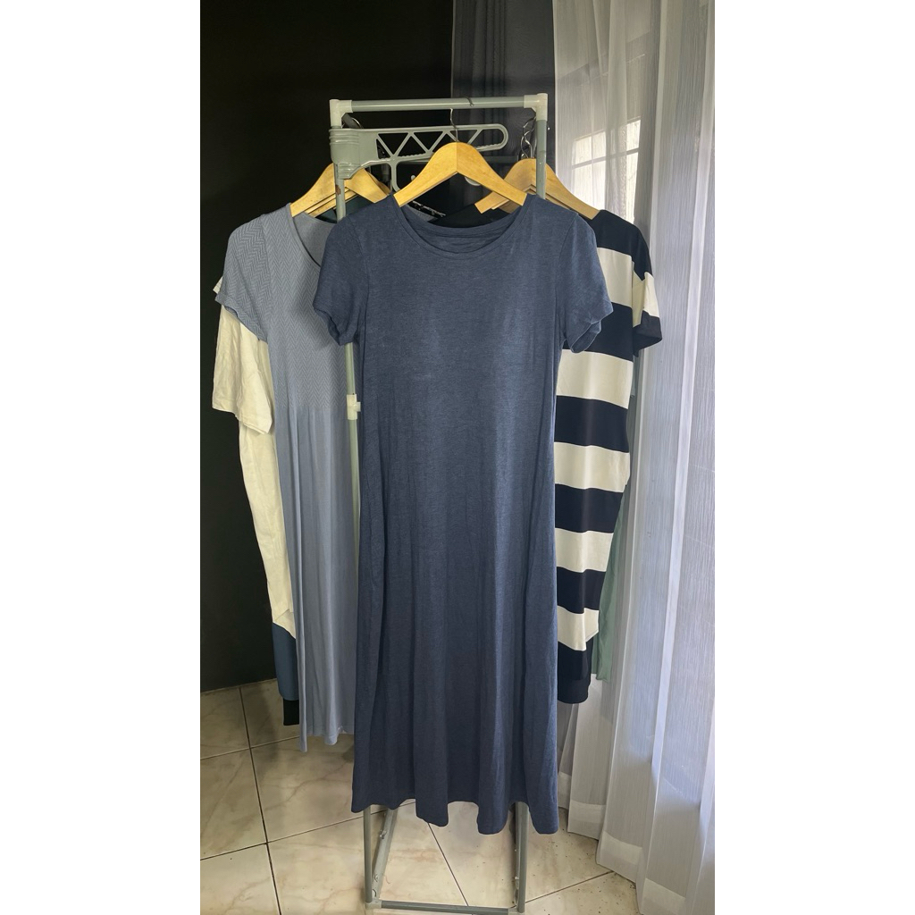 Dress Kaos Uniqlo Biru Blue Cup Bra