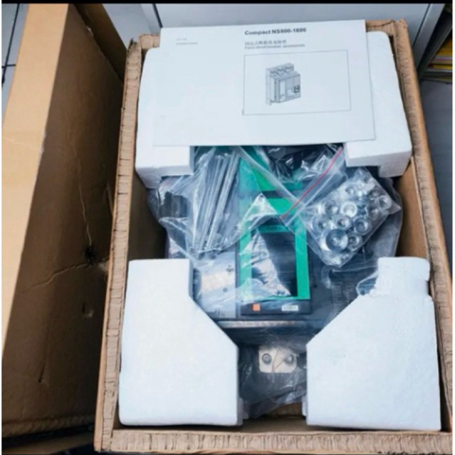 MCCB Breaker schneider NS1250N 3P 1250A 3Pole Schneider