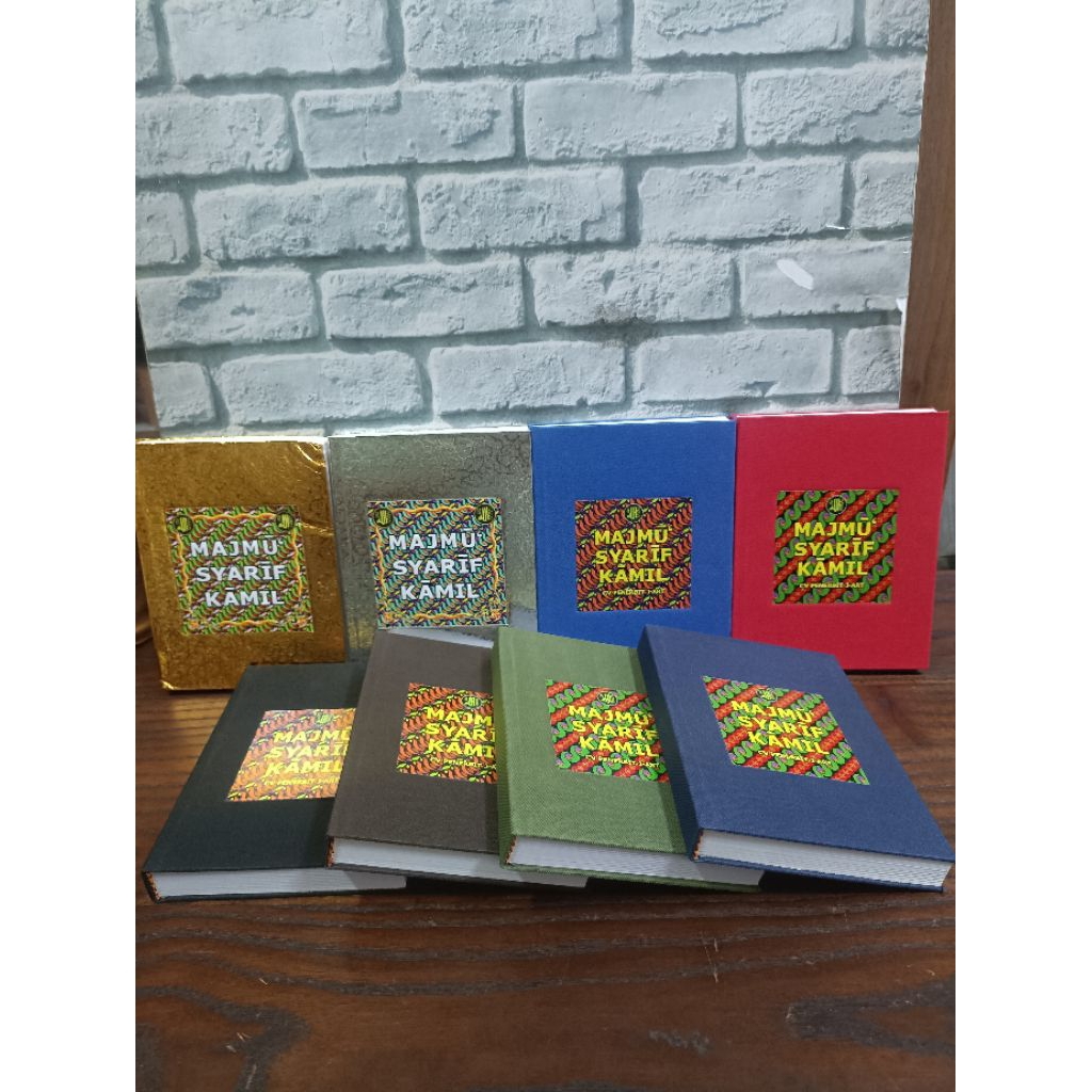 Majmu Syarif Kamil terbitan CV Penerbit J-Art