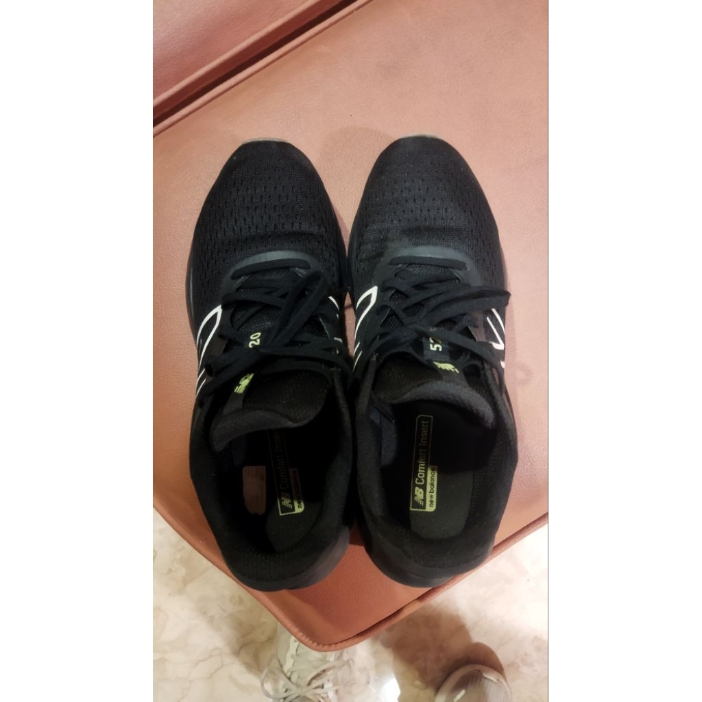 New balance 520 V8