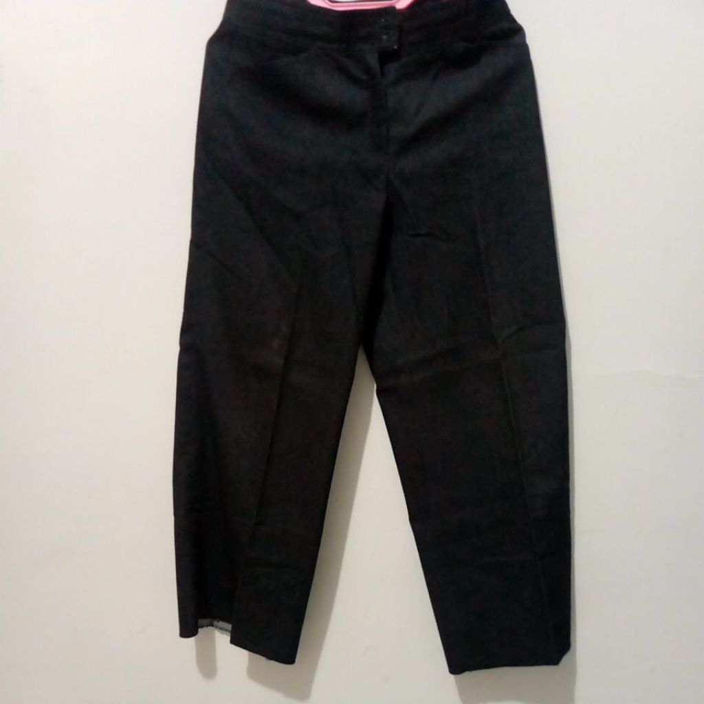 Celana panjang Pria preloved / celana semi Levis hitam