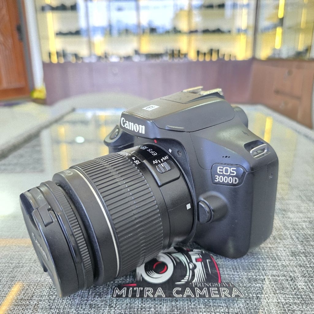 CANON 3000D