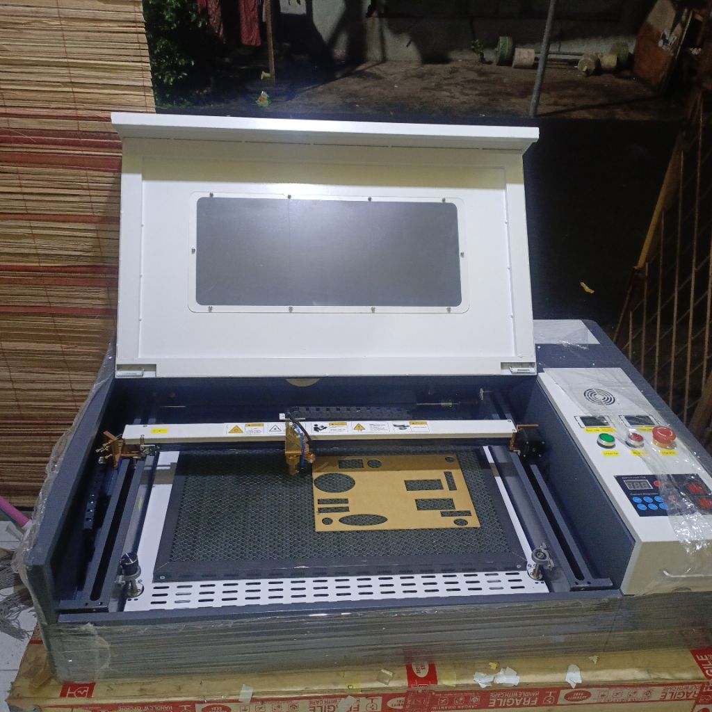 MESIN LASER CO2 6040 50W