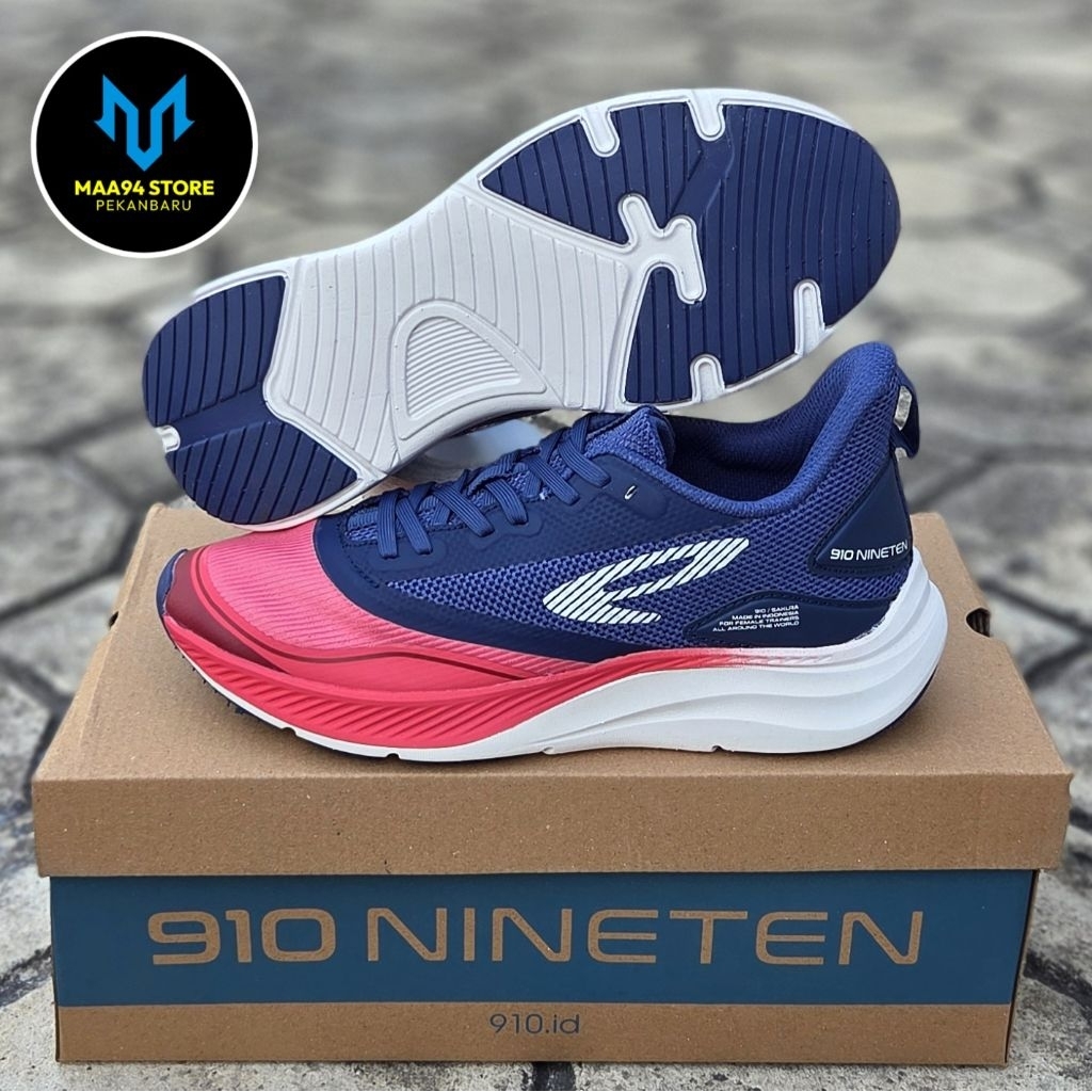 SEPATU RUNNING WOMEN 910 NINETEN SAKURA