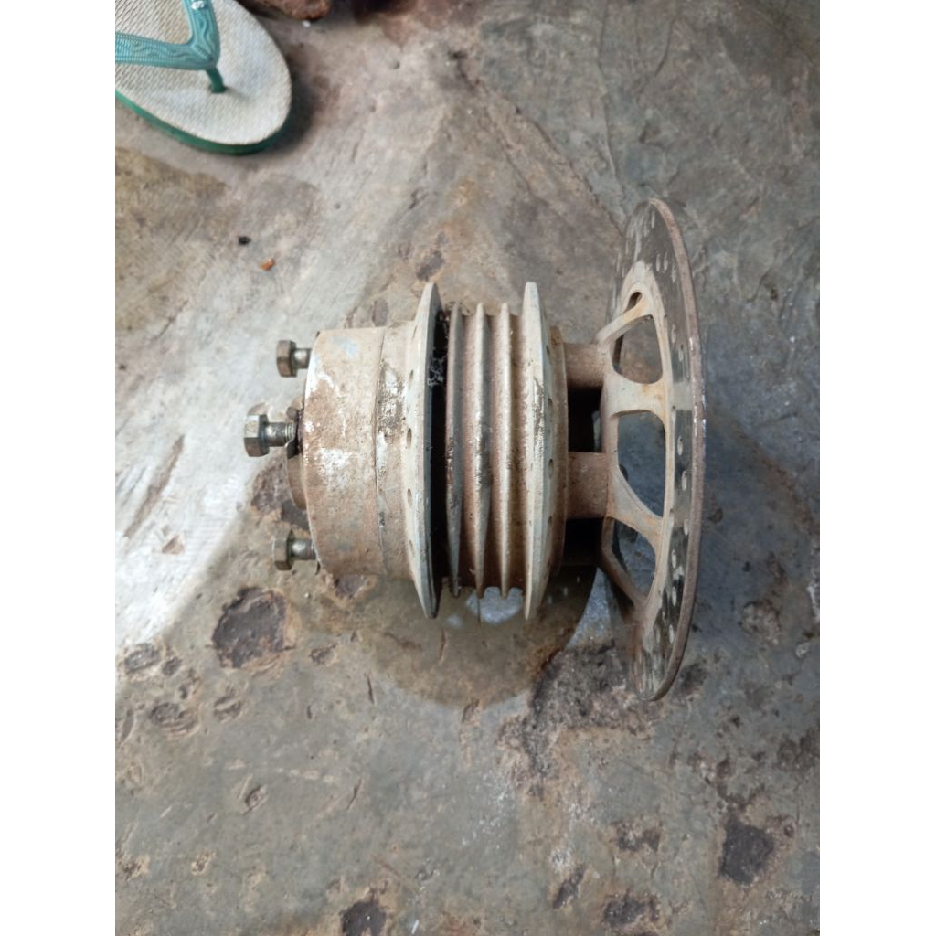 tromol belakang kymco spike 120 RR original