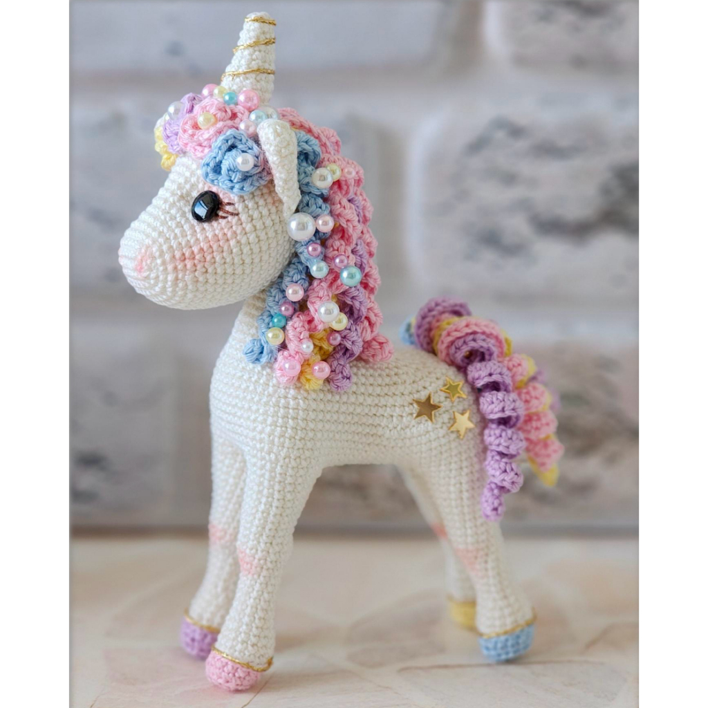 Unicorn {Amigurumi/Crochet Pattern}