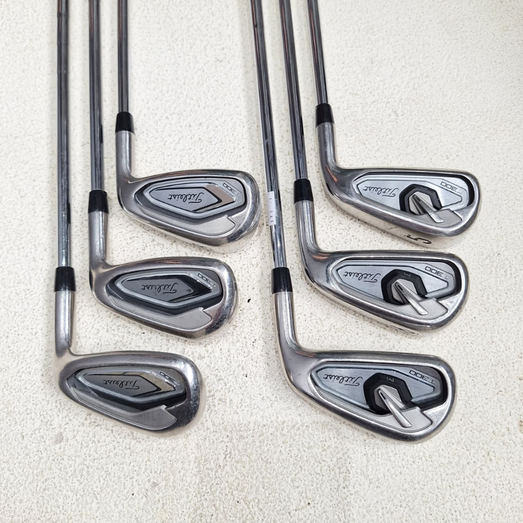 Titleist T300 2019 Iron Set