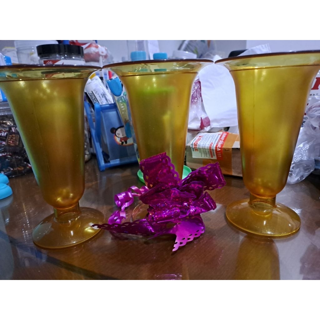 gelas kristal set isi 4
